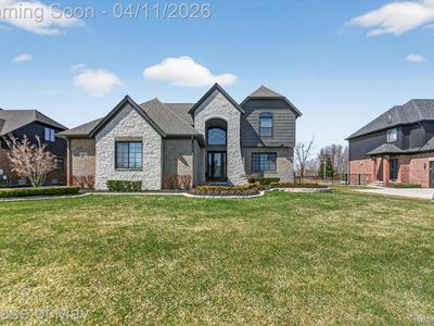 54933 Black Hills Ln