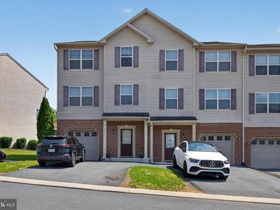 6421 Creekbend Dr