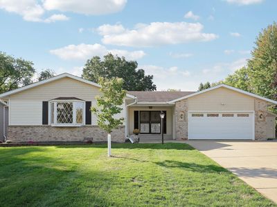10632 Daisy Cir