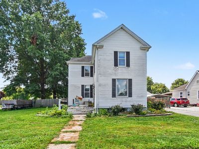 500 W 1st St