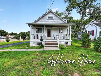 Property at 886 Main St, Fords, NJ