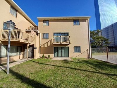 600 Pacific Ave APT E102
