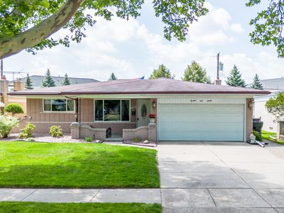 14490 Edshire Dr