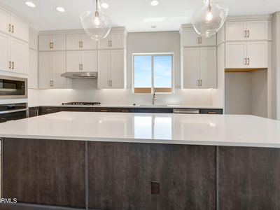 2880 E COLD PRESS Drive