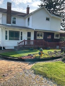 111 Adrian Ln