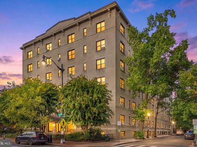 1514 17th St NW APT 404