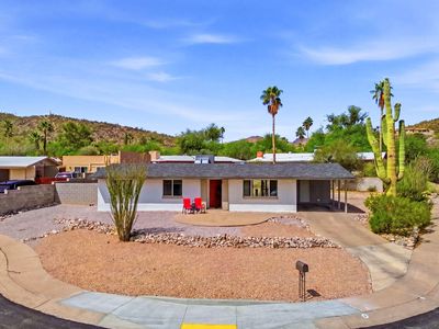 2743 W Calle Arandas