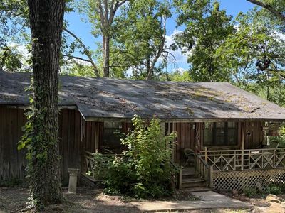 1159 Lake Breeze Dr