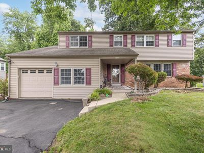 2125 Black Horse Dr