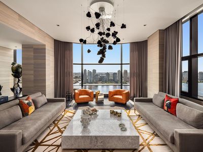50 United Nations Plz APT 29A