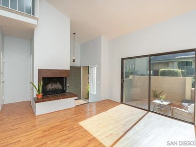 3286 Caminito Eastbluff Unit 114