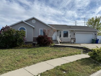 5797 Early Dawn Dr