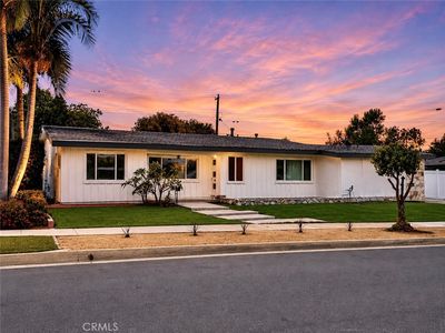 14923 Tacuba Dr