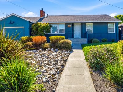 840 Capistrano Dr