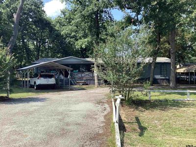 131 E Cedar Ln