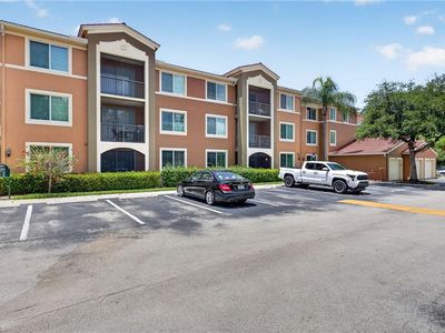 1200 Reserve WAY #105