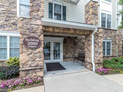 2101 Lilac Ct