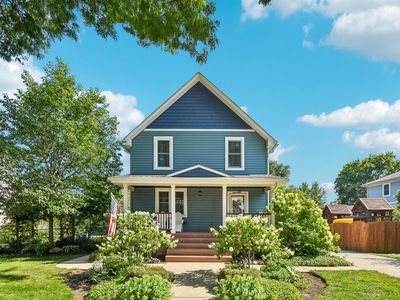 35 W Elm Ave