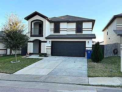 5611 Lone Star Loop