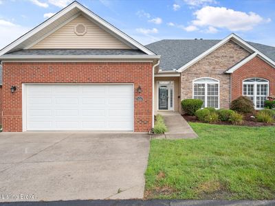 7526 Autumn Pointe Dr