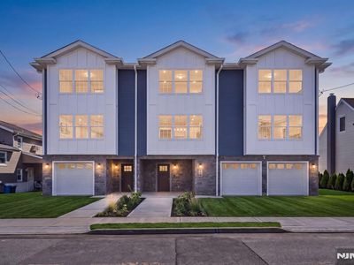 454 A Grace Avenue