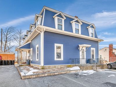 23 Carter St