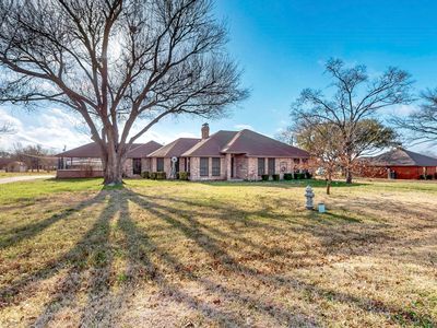 15526 Brookhollow Cir