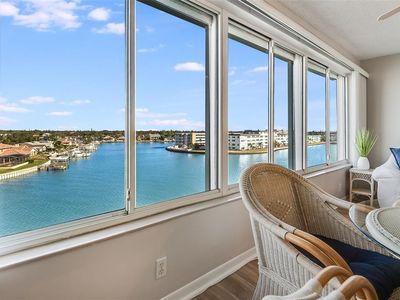 6075 Shore Blvd S APT 503