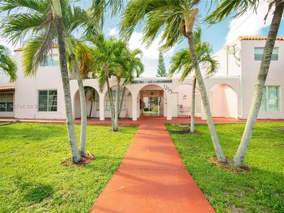 1255 W 53rd St APT 306