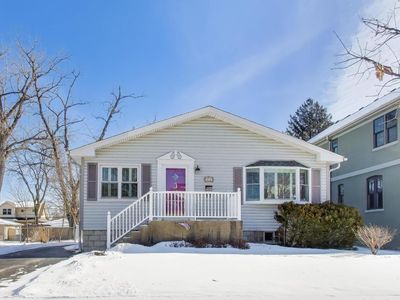365 N Walnut St