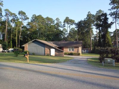 Property at 1102 Douglas Dr, Bainbridge, GA