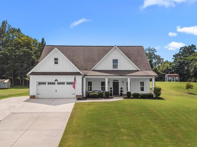 112 Alexander Lakes Dr