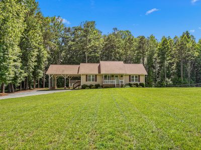 950 W Greensboro Chapel Hill Rd