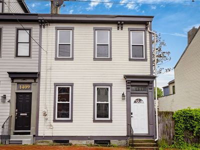 1411 W North Ave