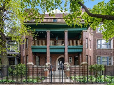 839 W Lakeside Pl #1W