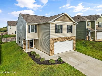 211 Belle Ct