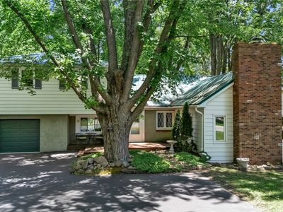 1715 Hopkins Rd