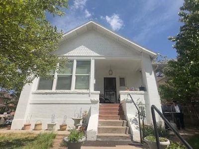 1372 Cook Street #1