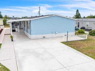 3650 Rossmere Rd