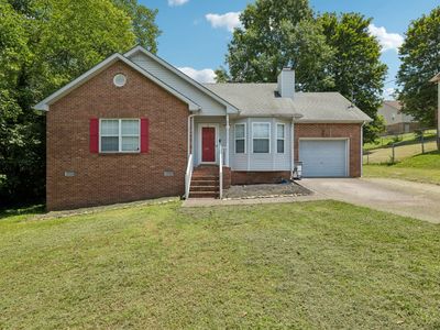 Property at 132 Cimmaron Dr, Millersville, TN
