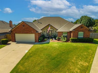 Property at 11221 Kingsgate Dr, Oklahoma City, OK