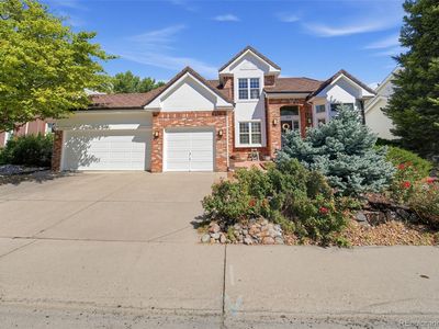 825 Huntington Drive