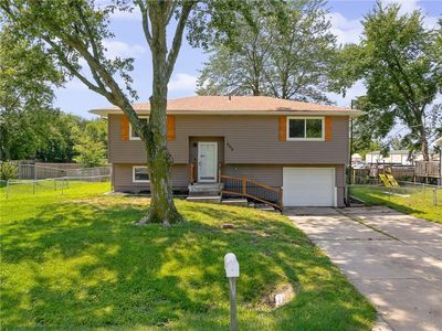 305 W South St