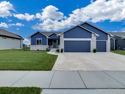 10913 W Cedar Ln