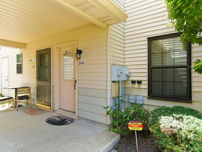 204 Larkspur Lane