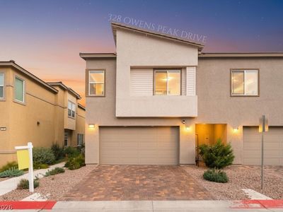 328 Owens Peak Dr