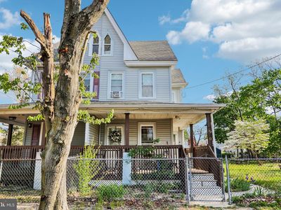 220 Fulton St