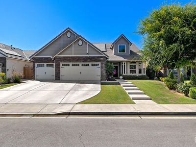 5619 Morning Breeze St