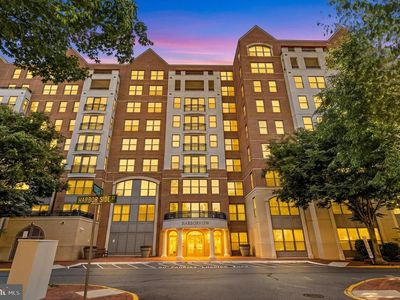 485 Harbor Side St APT 206