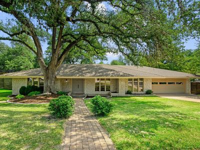 8711 Mountain Ridge Dr